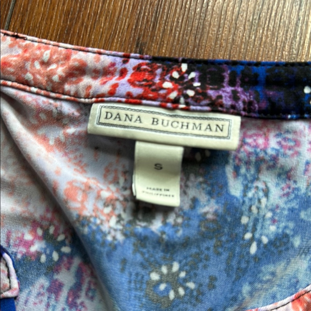 💜💜EUC Dana Buchman Fitted Blue and Purple Peplum Top💜💜 - Picture 7 of 9